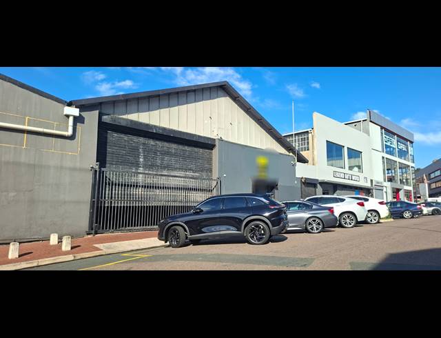 1,100M² WAREHOUSE TO LET IN MORNINGSIDE